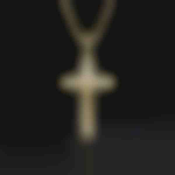 Collana con pendente a crocifisso religioso | SALVATORA